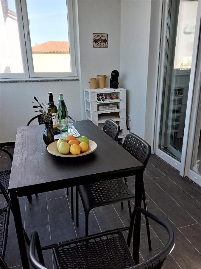Apartment Ivetka Banjol Buitenkant foto